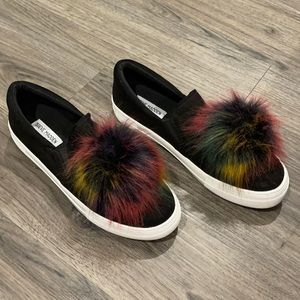 Steve Madden Pouf Sneakers
